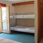 Mont Velan & Restaurant Отель
