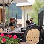 Mont Velan & Restaurant Отель