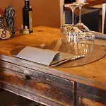 Mont Velan & Restaurant Этрубль
