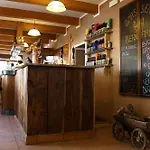Mont Velan & Restaurant Отель