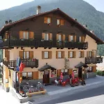 Mont Velan & Restaurant