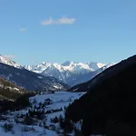 Отель Mont Velan & Restaurant