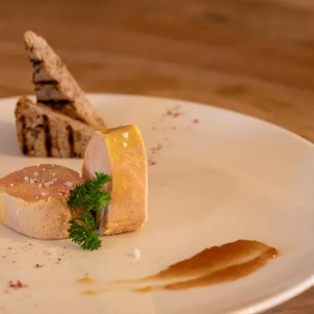 Mont Velan & Restaurant 2*