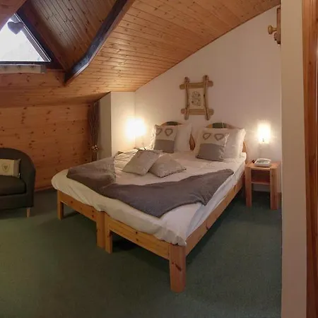 Hotel Mont Velan & Restaurant