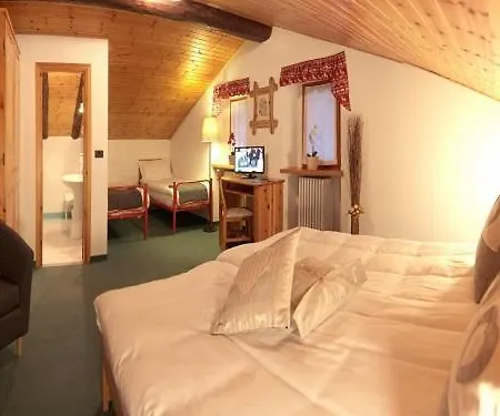 Отель Mont Velan & Restaurant