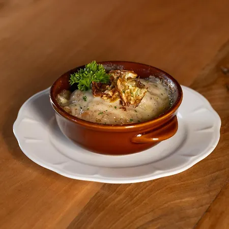 Mont Velan & Restaurant 2*