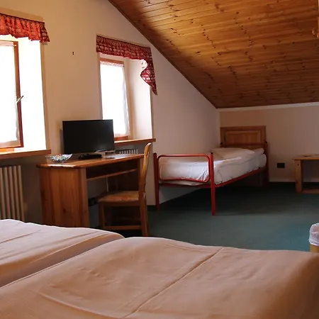 Hotel Mont Velan & Restaurant 2*