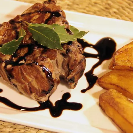 מלון Mont Velan & Restaurant 2*