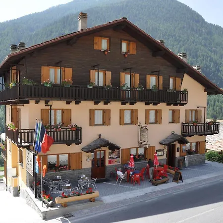 Mont Velan & Restaurant