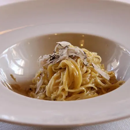 فندق Mont Velan & Restaurant إتروبليس