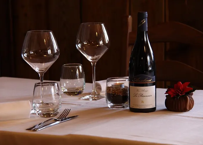 Hotel Mont Velan & Restaurant