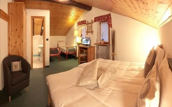 Hotel Mont Velan & Restaurant