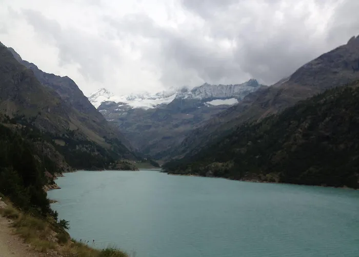 Mont Velan & Restaurant 2*